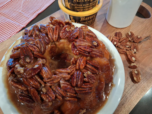 Harvey's Caramel Pecan Pull-Apart